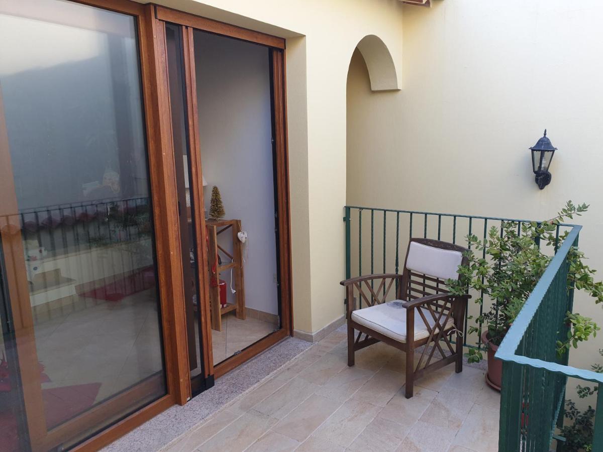 Villa La Casa Di Sara Pula Exterior foto